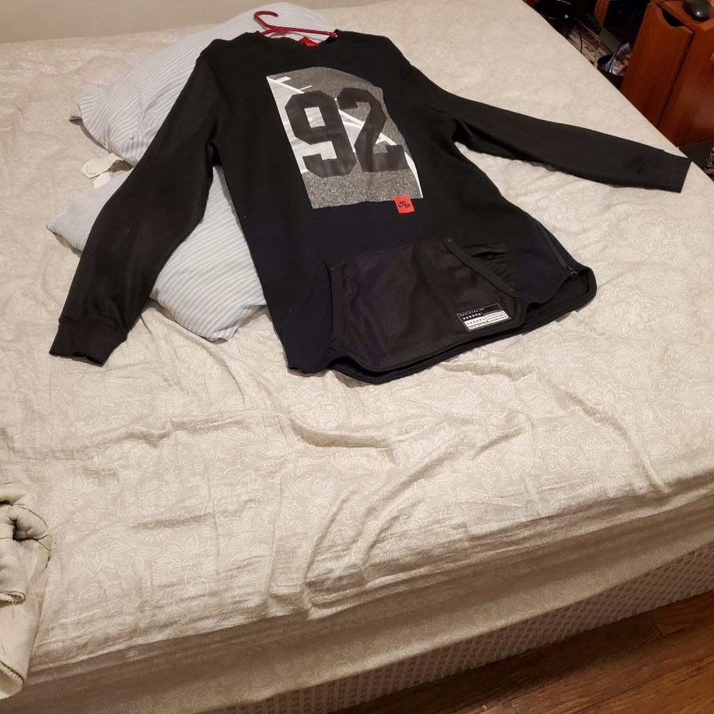 Nike 2 side zip sweat shirt